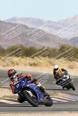 media/Nov-16-2025-Race Pace (Sun) [[8c5fa54630]]/Non Verified Riders (1st 20 Minutes)/2-Turn 10 (1010am)/